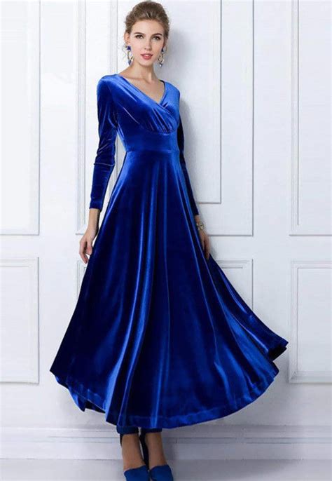 Buy Solid Color Velvet Dress in Blue Online : TVE496 - Utsav Fashion