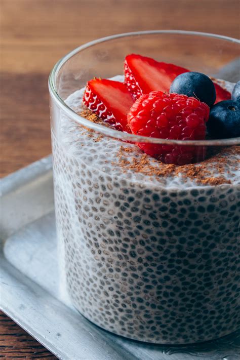 Berry Vanilla Chia Seed Pudding Recipe | VEEG