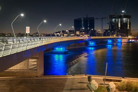 Zero-car bridge in Sydney opens | ArchitectureAu