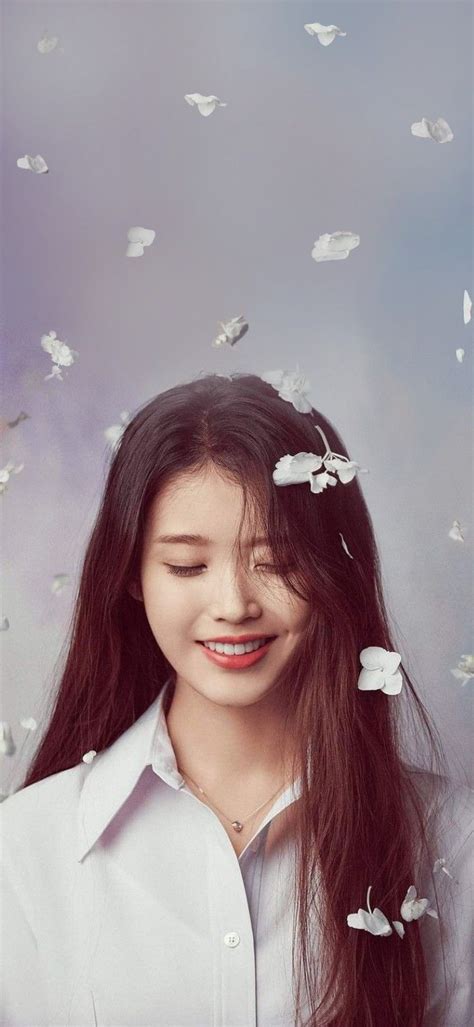 IU 5th Album Lilac Actress Wallpaper, Kpop Wallpaper, Iphone Wallpaper, Yoo In Na, Klove, Korean ...