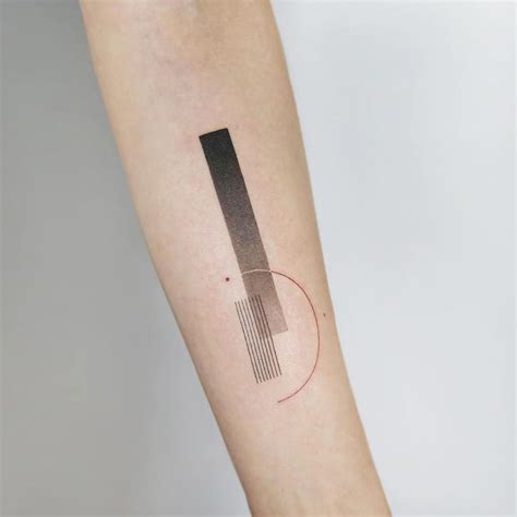 Abstract Tattoos: Our Collection of These Artworks Will Make You Want ...