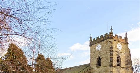 Picksipics: St Thomas the Martyr Church, UpHolland...