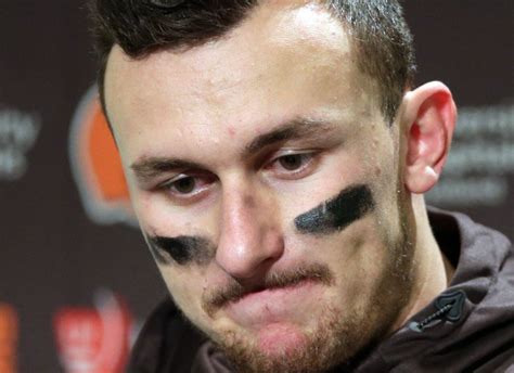 Agent drops Johnny Manziel, whose domestic violence case goes to grand ...