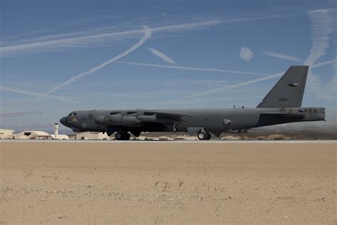 X-51A conducts flight test > Edwards Air Force Base > News