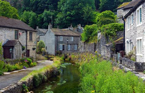 6 Peak District walks to inspire you | loveexploring.com