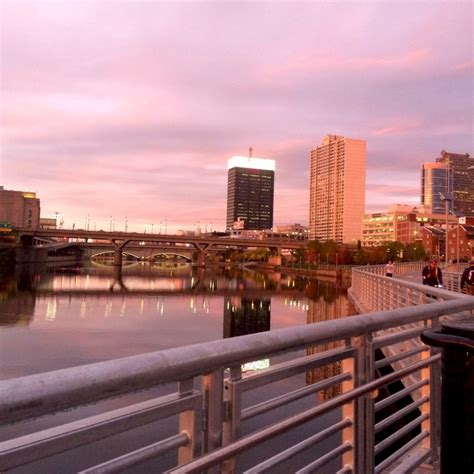 Schuylkill Banks Boardwalk | American Galvanizers Association