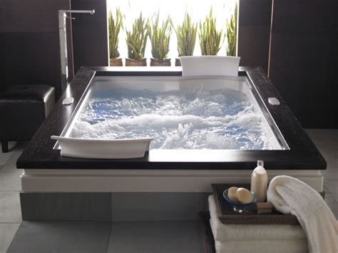 Relax With A Large Bathroom Bathtub - Where To Find And What To Buy