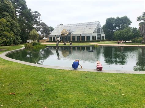 13 Best Picnic Spots in Melbourne for a Day Out - Mum's Little Explorers