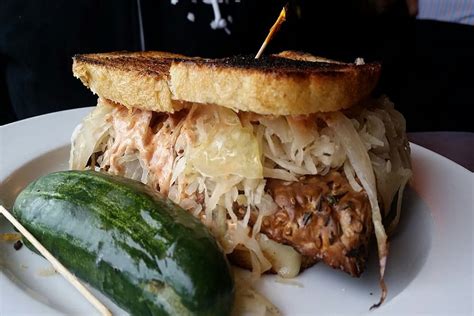 The 5 best spots to score sandwiches in Detroit