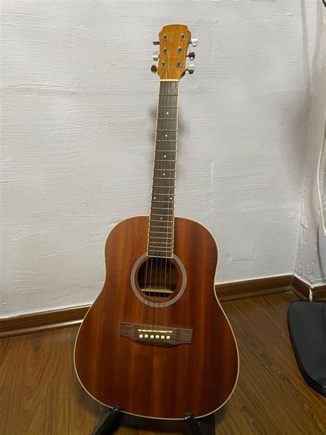 Maestro Acoustic Guitar, Hobbies & Toys, Music & Media, Musical ...