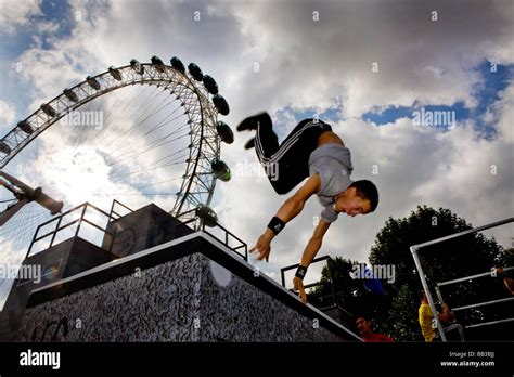 Parkour, London, UK Stock Photo - Alamy