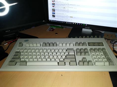 Just replaced my BlackWidow Chroma with this. : r/pcmasterrace