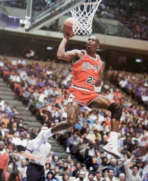 24 Best Michael jordan dunking images | Michael jordan, Michael jordan ...