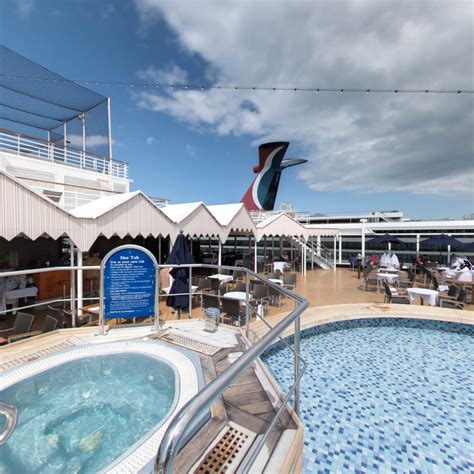 Sea View Pool on Holland America Eurodam Cruise Ship - Cruise Critic