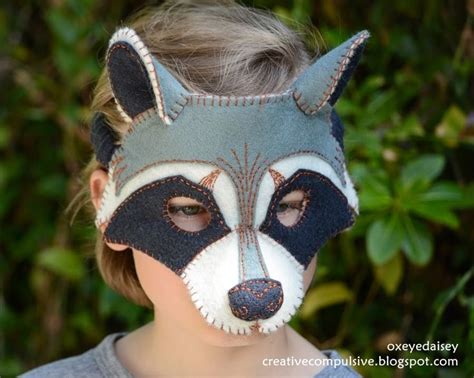 Creative Compulsive: Raccoon Mask | Raccoon mask, Felt mask, Animal masks