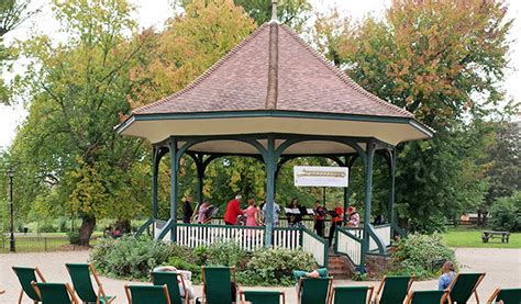 Autumn arrives at south London’s Ruskin Park, as the summer bandstand concerts come to a close