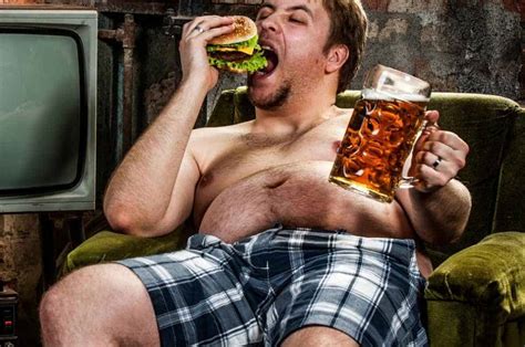 What is Beer Belly: Causes, Tips, and How to Get Rid of it