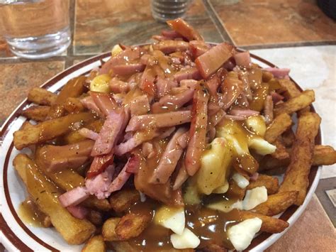 A "small" Montreal smoked meat poutine from Chez Claudette Boudreau's in Montreal : food