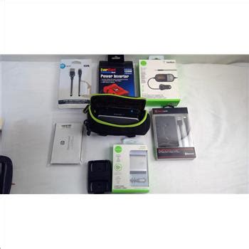 Square Reader, Belkin Charger Cable, And More Lot, 8 Pieces | Property Room