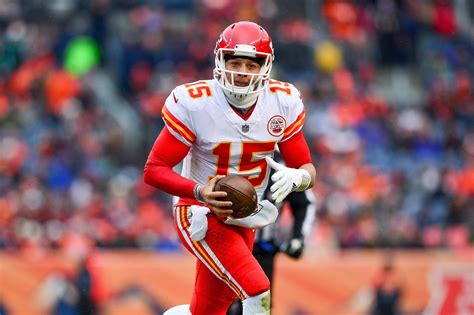 KC Chiefs: Quarterback situation in AFC West before free agency begins