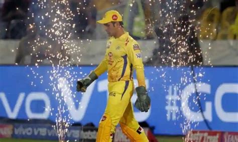 IPL 2020: MS Dhoni makes 200th IPL appearance, creates history during ...