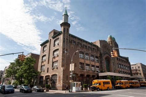 38 former students sue Yeshiva University over alleged sex abuse