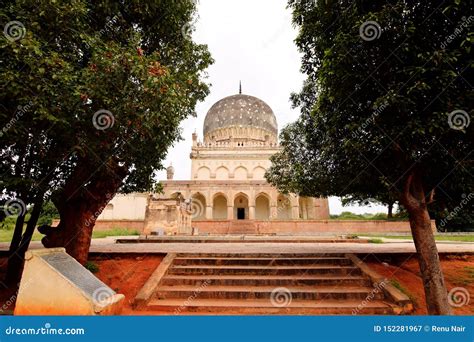 The Qutb Shahi Tombs in Hyderabad Stock Image - Image of dargah, architecture: 152281967