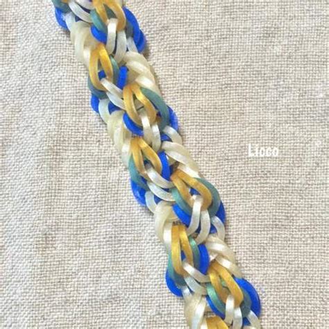 Flower bracelet by @lucytheloomer | Loom Community, an educational do-it-yourself Rainbow Loom ...