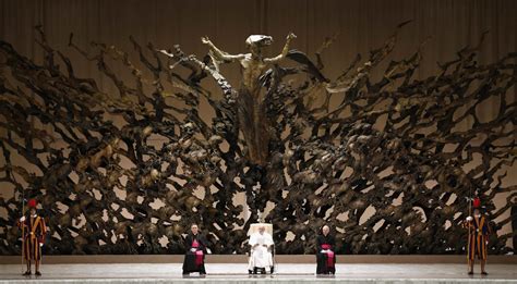 What is the Vatican Throne? - Pope Web - Vatican 2023