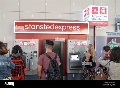 Tutustu 65+ imagen stansted express ticket office - abzlocal fi