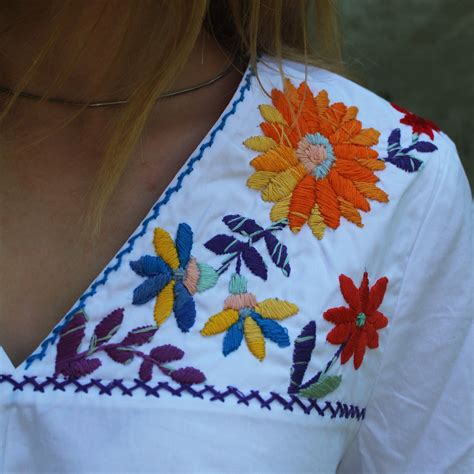 White shirt hand embroidered shirt floral embroidery cotton | Etsy