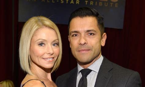 Kelly Ripa stuns in romantic wedding photograph with husband Mark ...