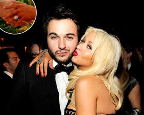 Christina Aguilera Shows Off Engagement Ring