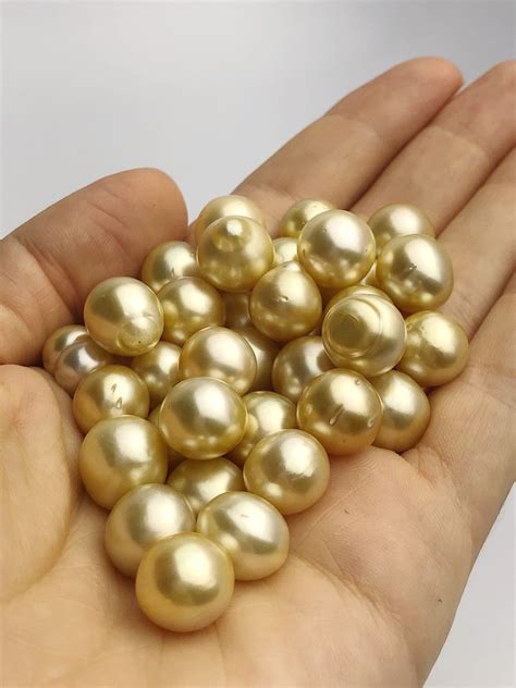 Golden South Sea Loose Pearls, Ovals - Drops, 10mm - 12mm, AA Quality