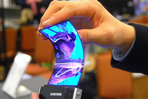 Samsung : Flexible Screen in New Product [ 2013 ]