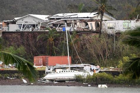 Cyclone Debbie leaves trail of devastation in Australia’s Queensland coast - Livemint