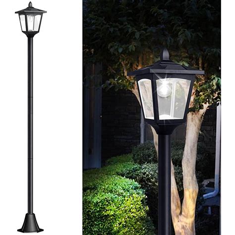 Best Solar Lamp Posts for 2024 - Elegant and Energy-Efficient Lamp ...