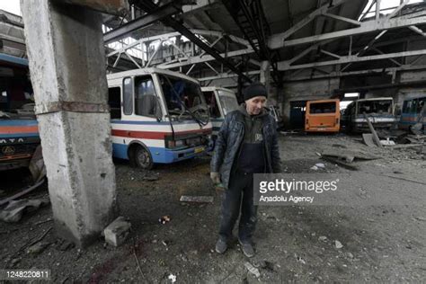 Volnovakha Bus Attack Photos and Premium High Res Pictures - Getty Images