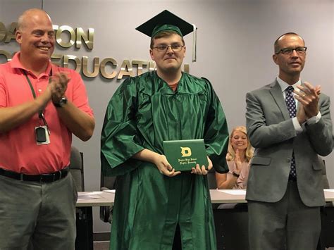 Dayton Student Returns to School to Earn His Graduation - LINK nky