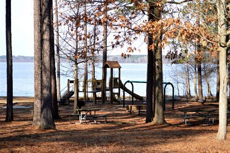 Rolling View Recreation Area - Falls Lake | Kids in Parks