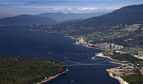 Warning for swimmers at West Vancouver beaches, Report - Canada Journal - News of the World