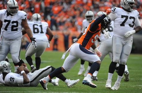 WATCH: Broncos’ Von Miller sacks Raiders’ EJ Manuel – The Denver Post