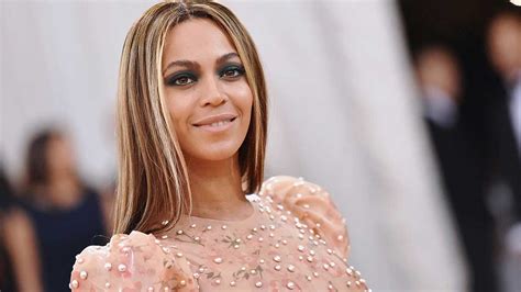 WATCH: Beyonce's £384k childhood home is just like everyone else's | HELLO!