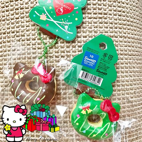 Super squishy limited edition Hello Kitty Christmas Mini Donut squishy~