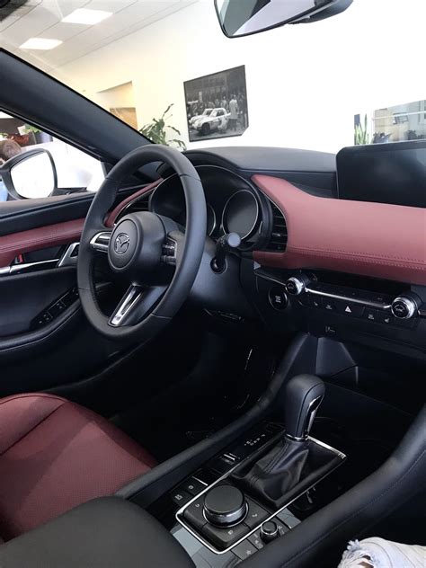 The 2019 Mazda3 interior is INSANE! : r/mazda3