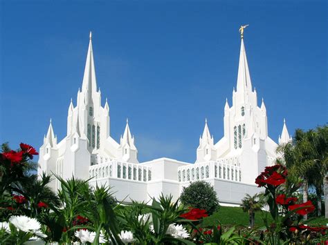 LDS Temple Wallpaper - WallpaperSafari