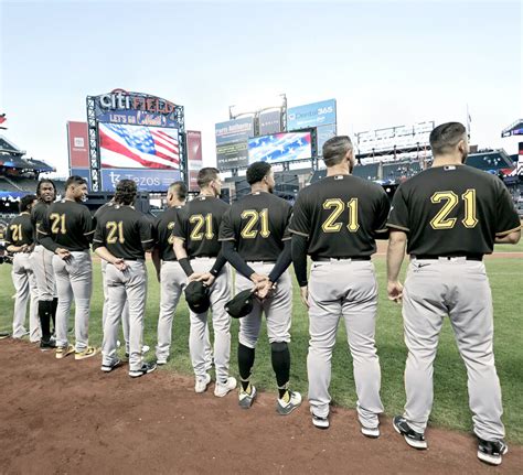 MLB celebrates Roberto Clemente Day | News, Sports, Jobs - Weirton ...