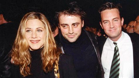 The Friends Stars Who Weren’t Invited to Jennifer Aniston’s Wedding ...