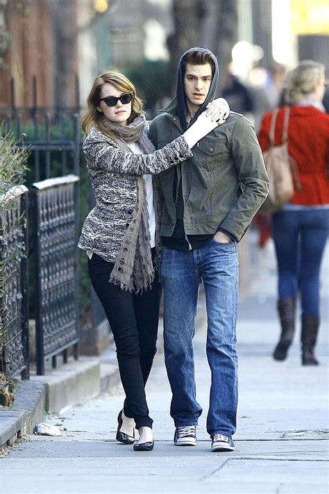 EMMA STONE and Andrew Garfield Sharing a Kiss in New York – HawtCelebs