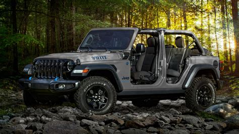 16 Things You Should Know About The Jeep Wrangler 4xe